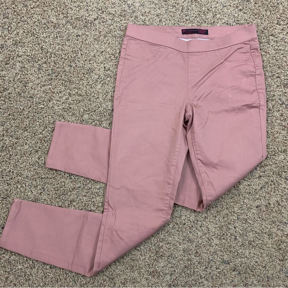 No Boundaries Pink Women’s Jeggings